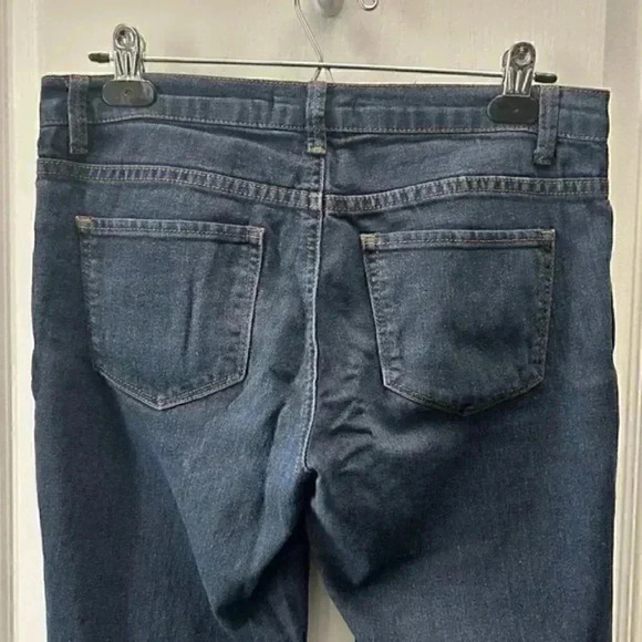 Forever 21 Jeans Slim Fit Cropped Ankle Length Mid Rise Dark Blue Denim Size 28 - Picture 7 of 13